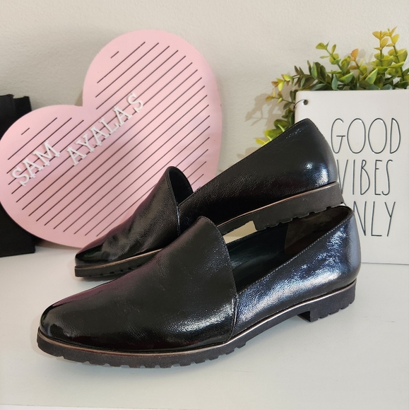 Paul Green Wheaton Flat Women Size 6.5 Black Color Leather - Picture 2 of 10